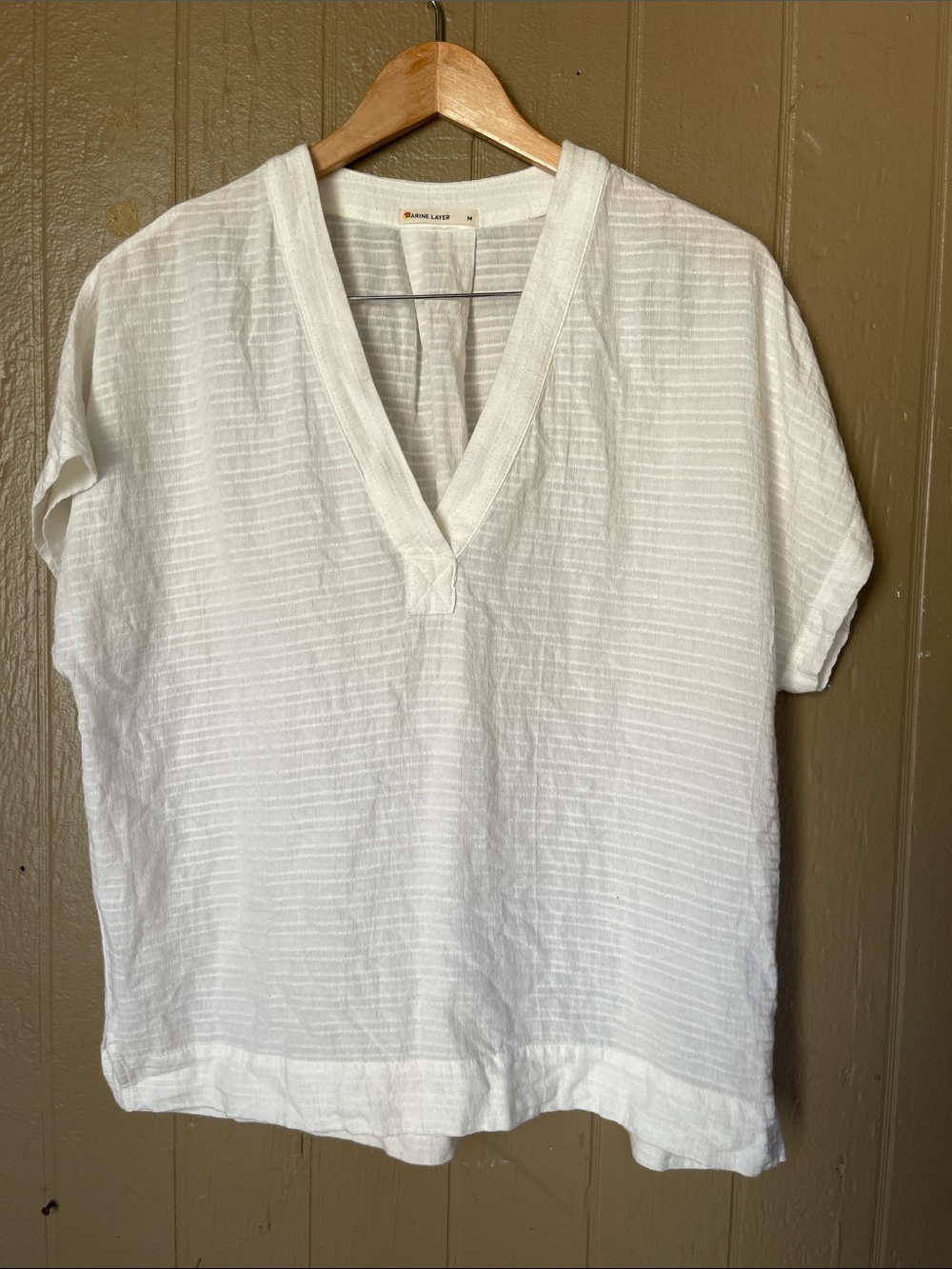 Marine Layer V-Neck Short Sleeve Gauze Women's Top in white Size M
